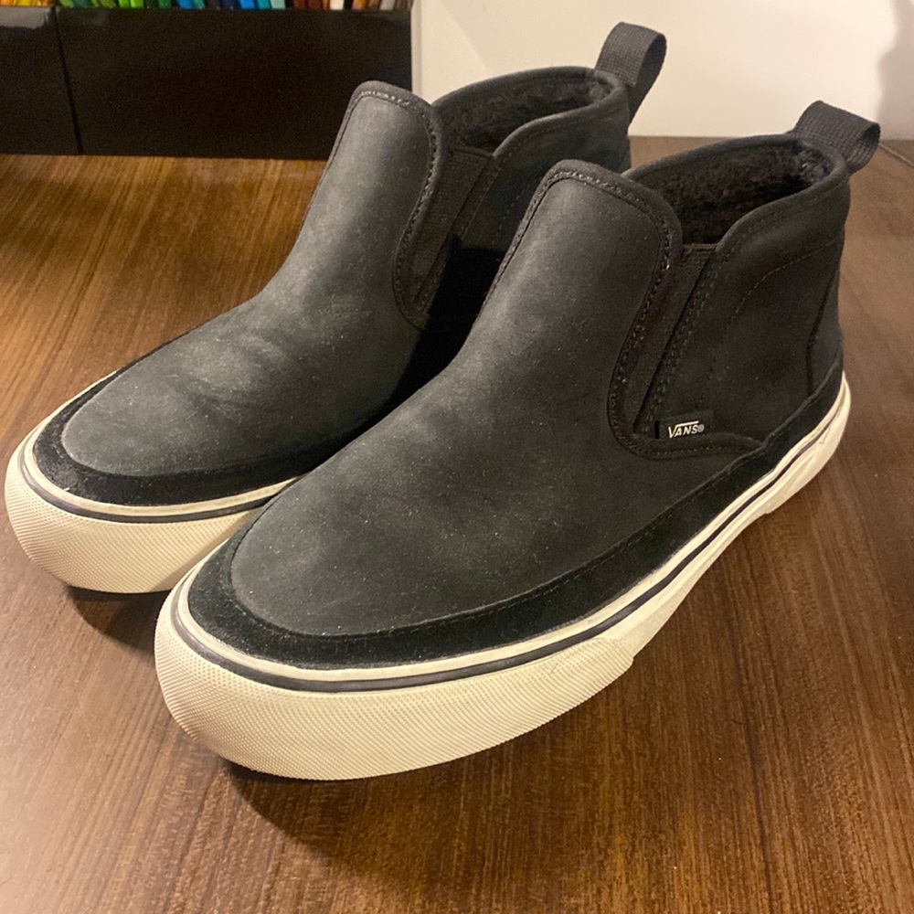 MTE Vans slip on Chelsea boot